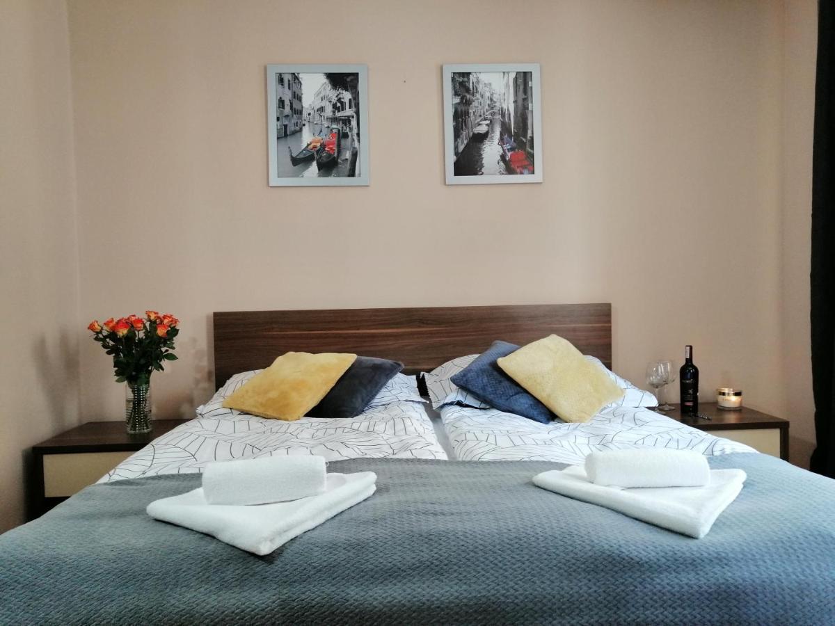Cicha Przystan Apartament Starowka Apartment Kolobrzeg Bagian luar foto